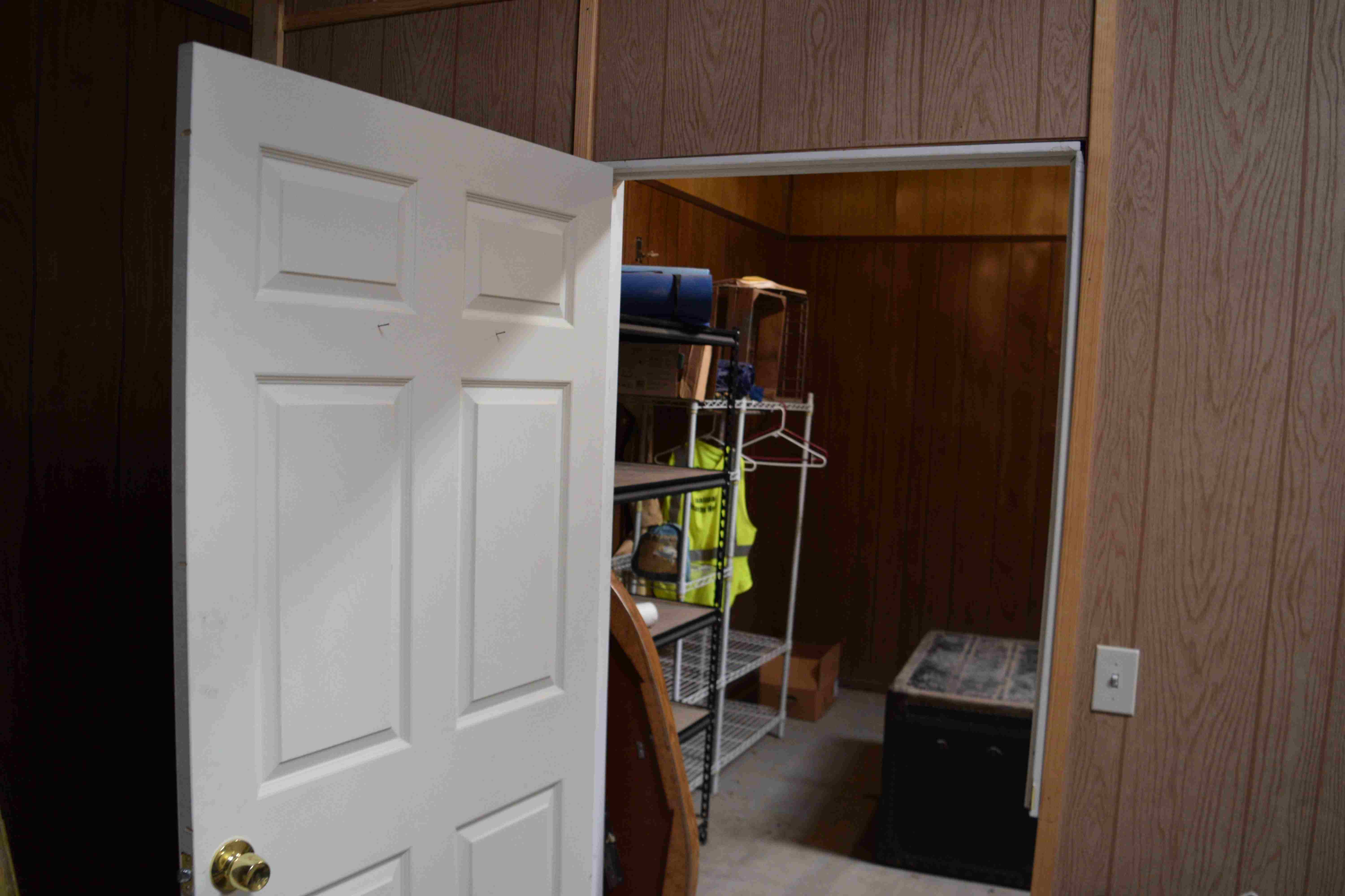 Before cleanout - Historic Route 66 building in Truxton, Arizona - Photo 21