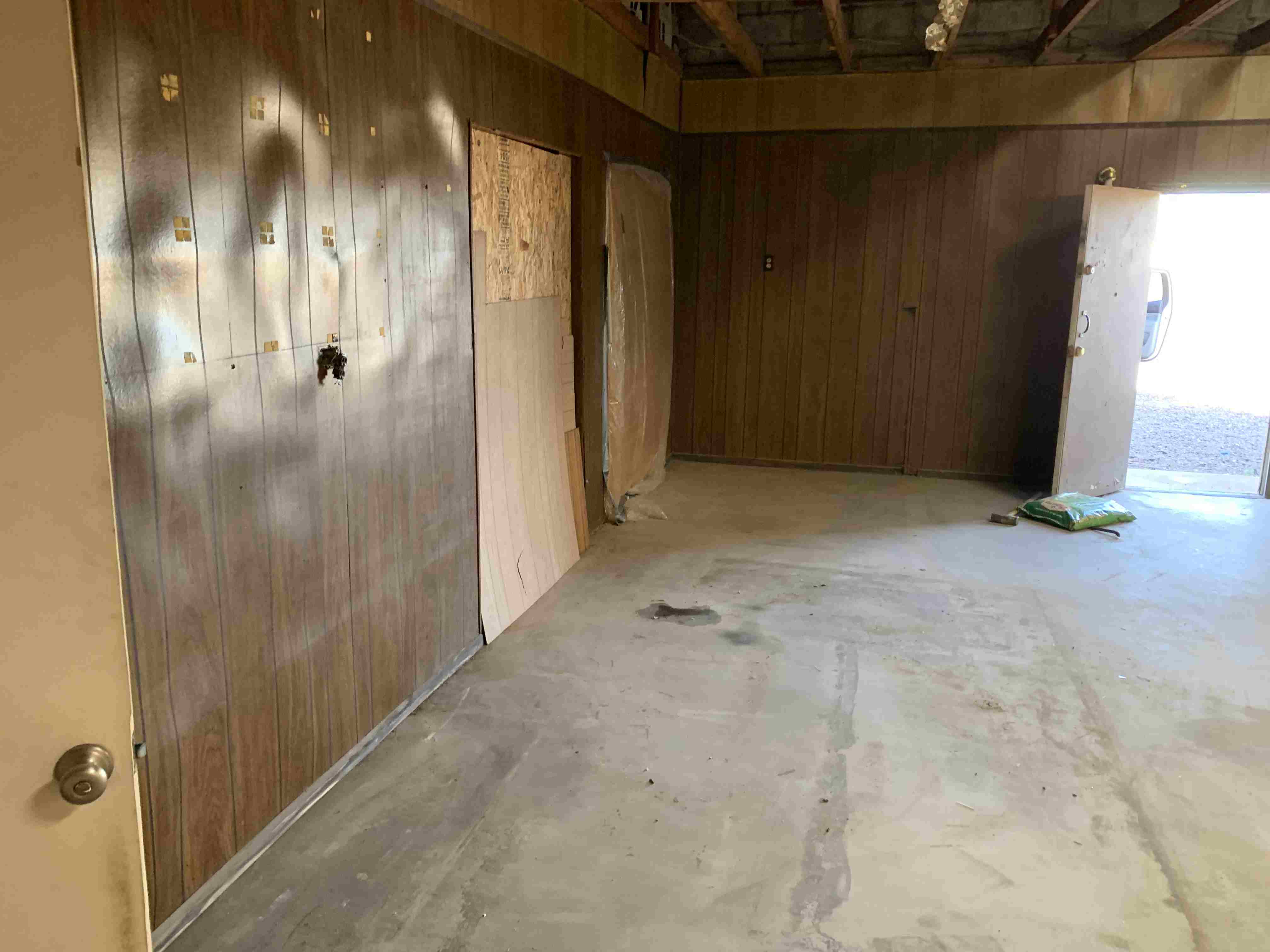 After cleanout - Historic Route 66 building completely cleared - Photo 25