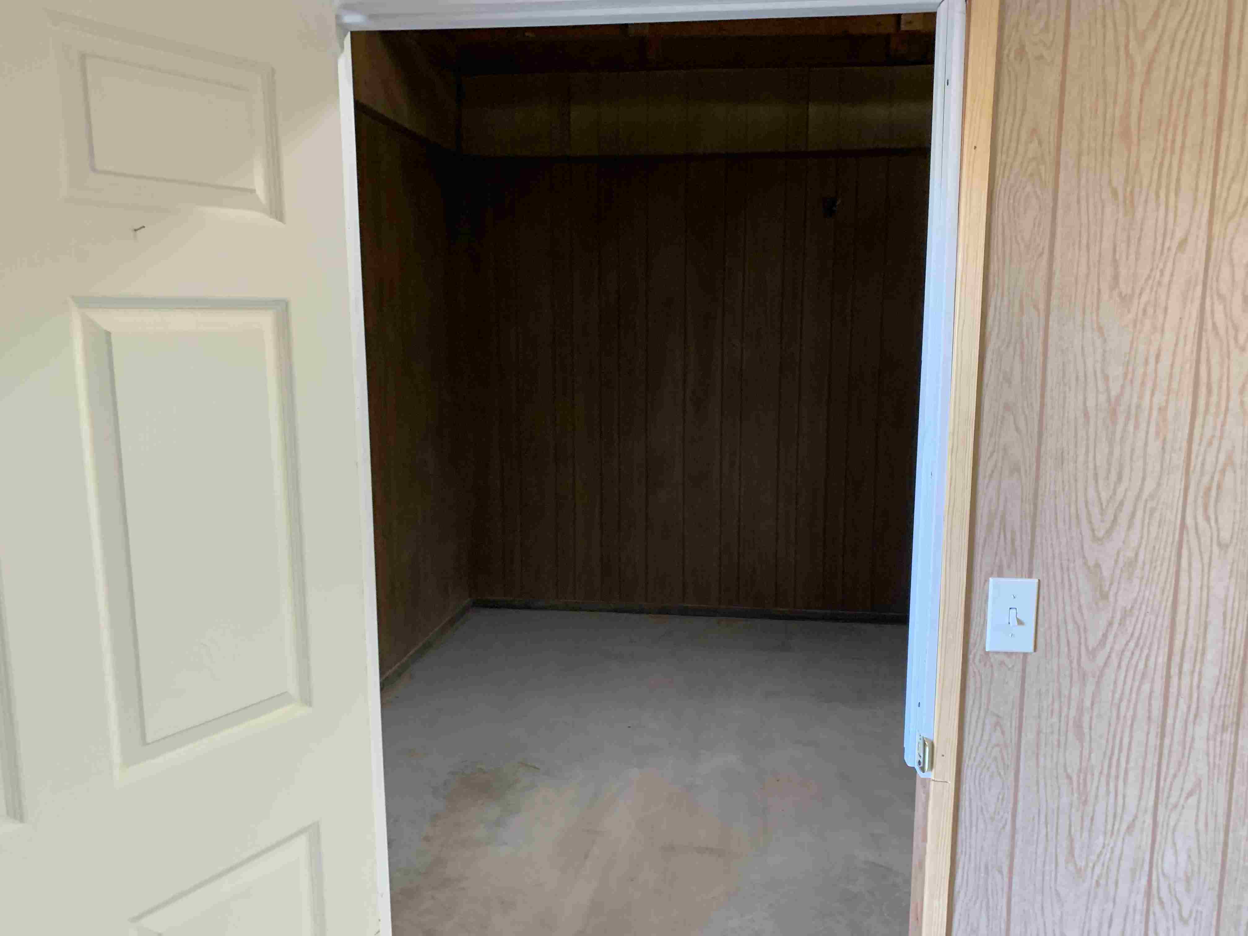 After cleanout - Historic Route 66 building completely cleared - Photo 28